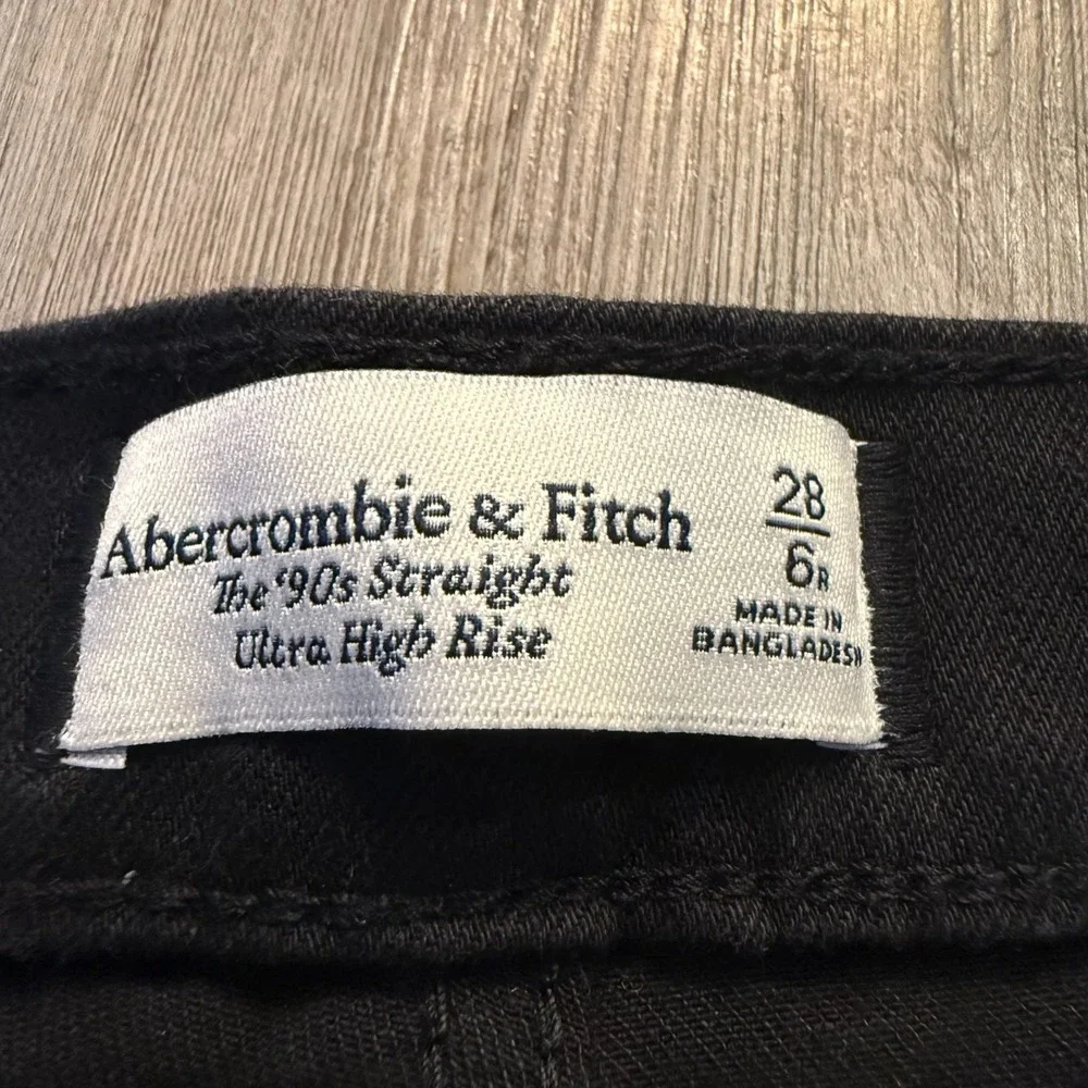 Abercrombie & Fitch 526vi6 new measurements