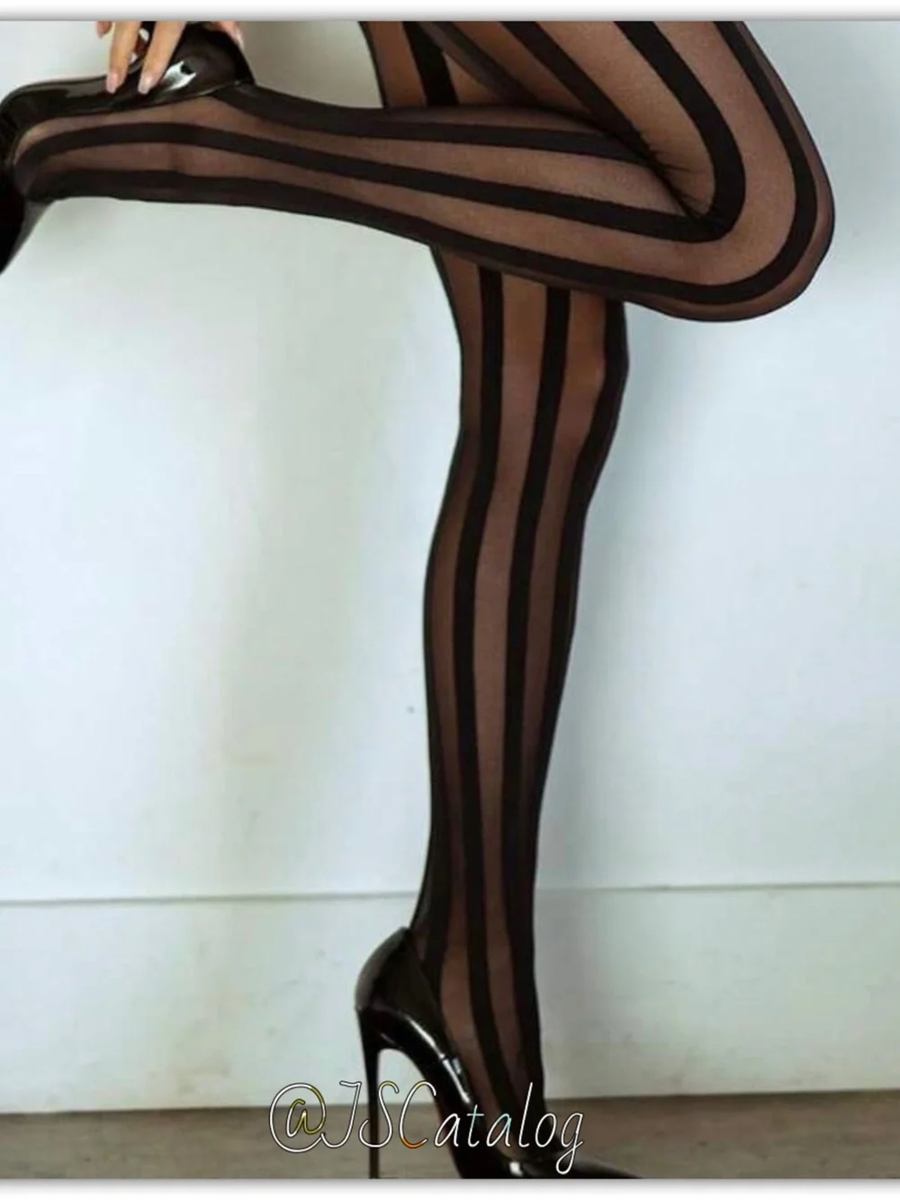 JSCatalog smooth fit well