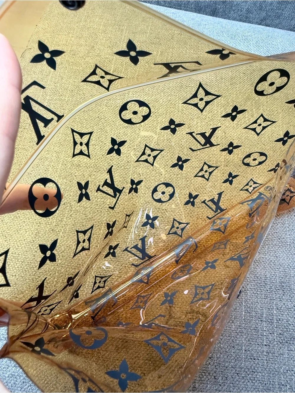 Louis Vuitton 100% authentic