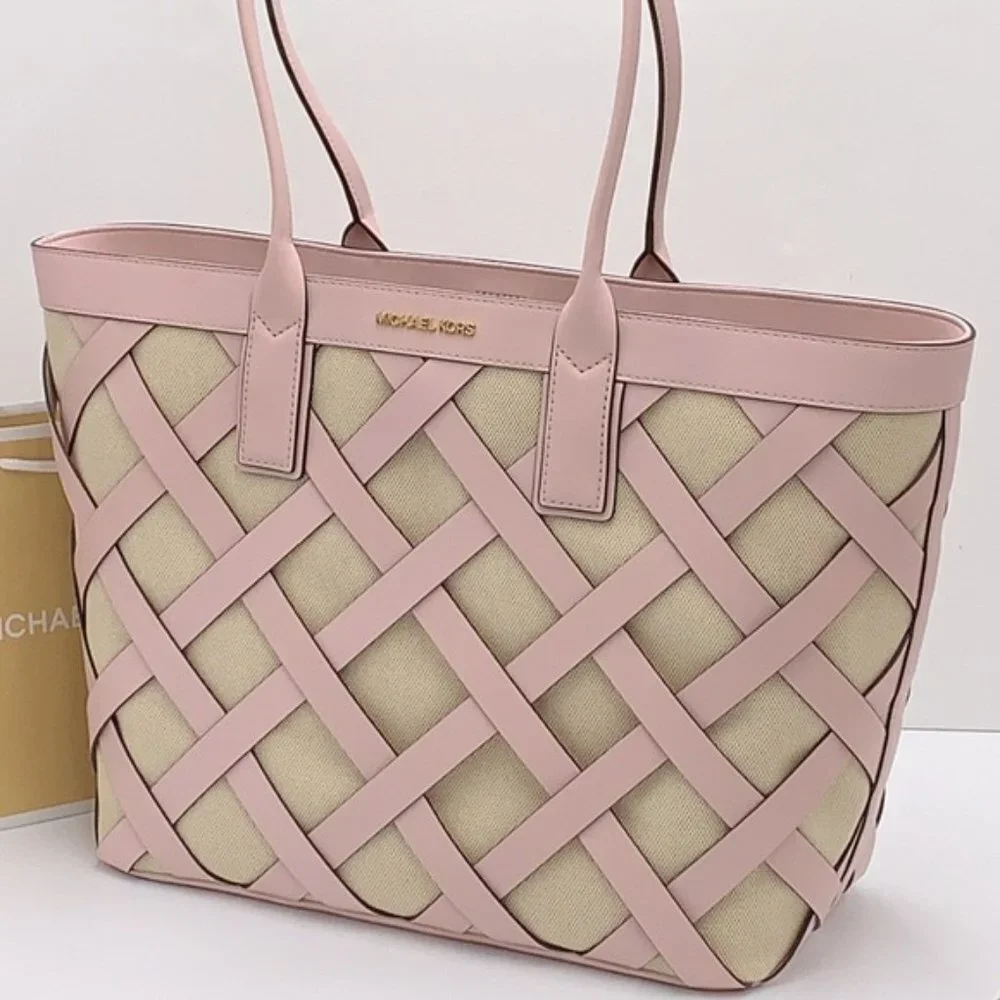 Michael Kors mannequin smooth wrap