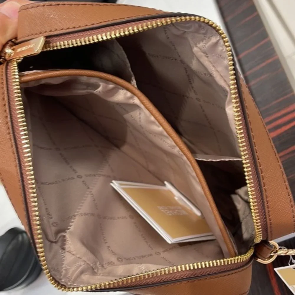 Michael Kors west dust item