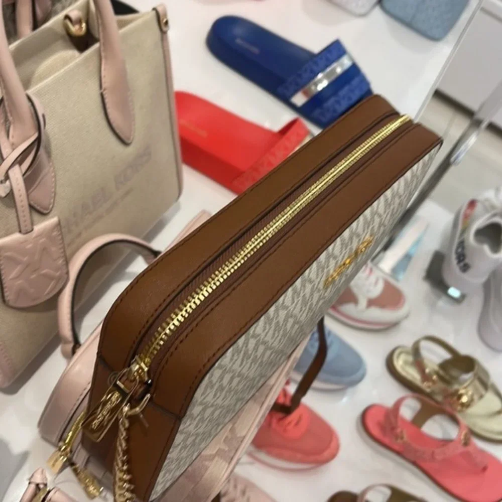Michael Kors zip 2w kors