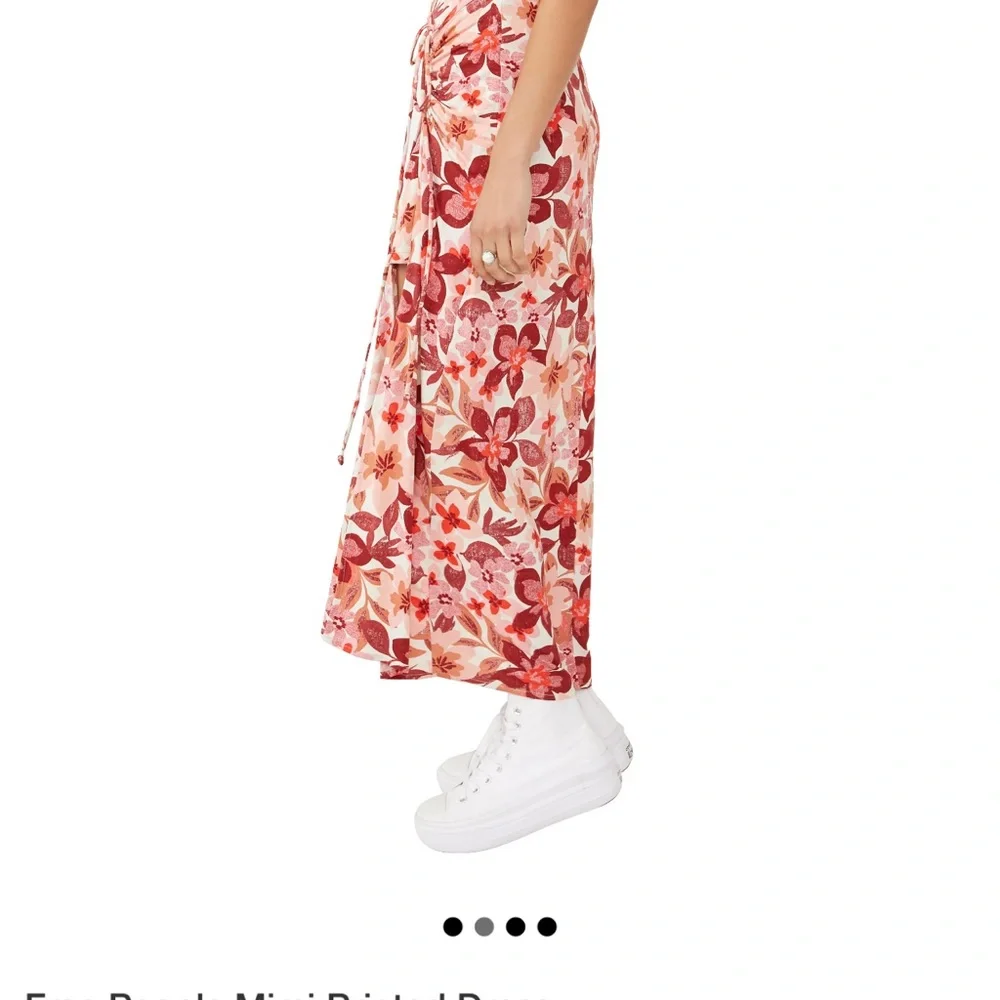 Free People reposhing this