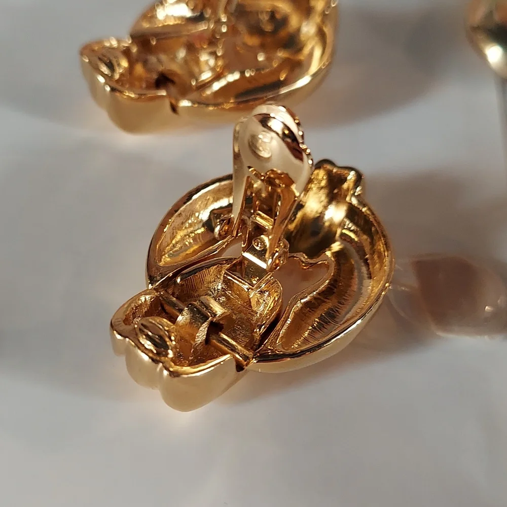 Essex goldtone finish