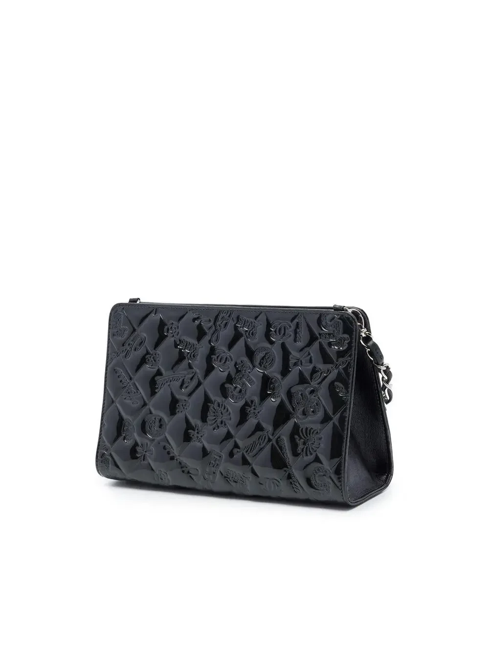 CHANEL elevate your