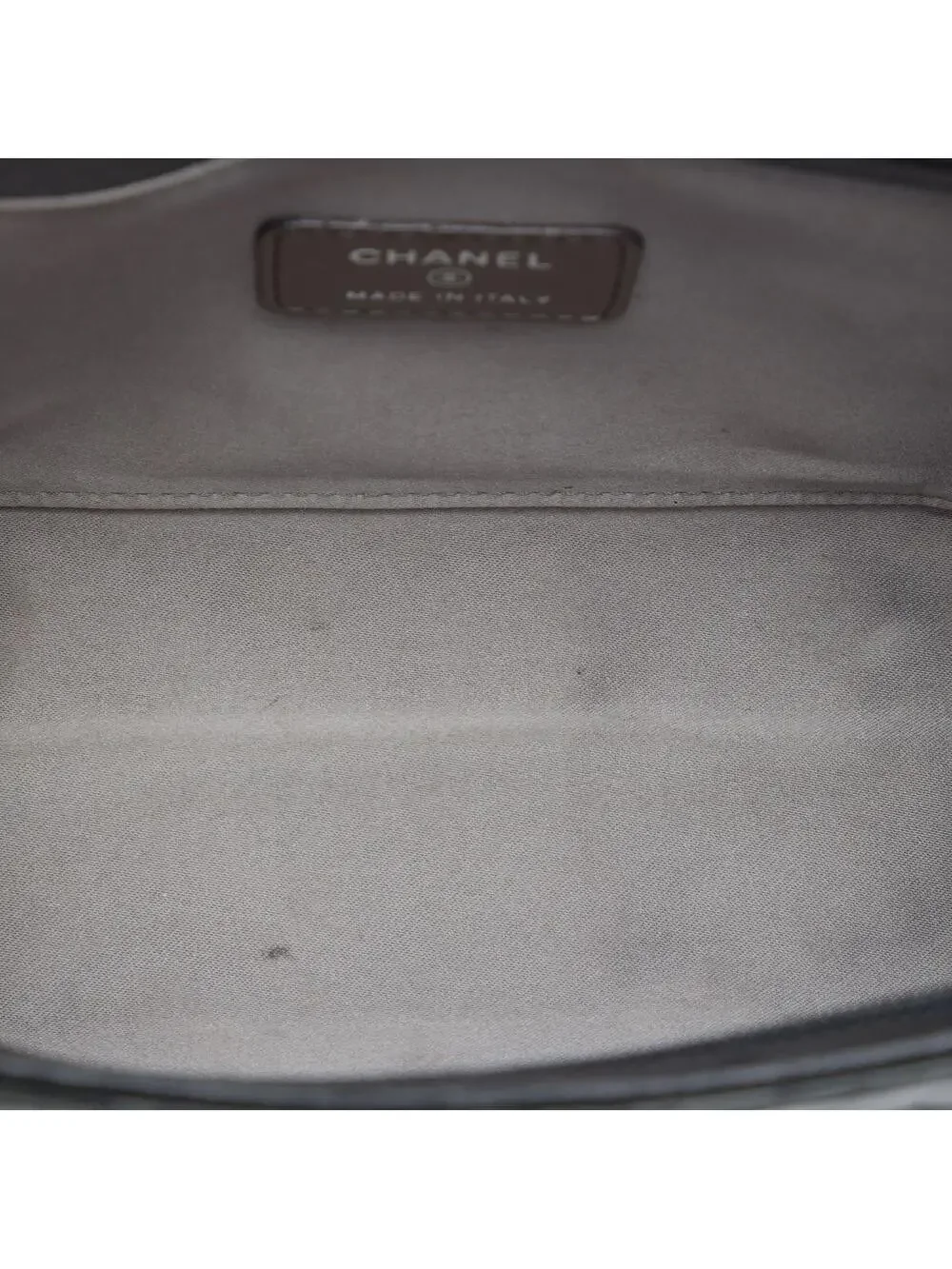 CHANEL elevate your