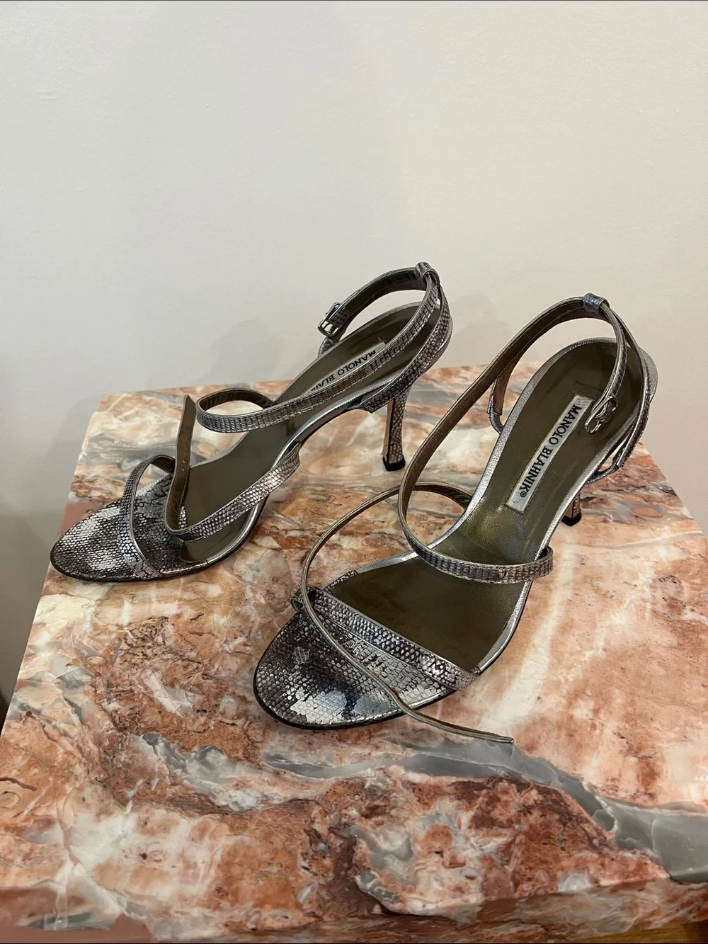 Manolo Blahnik manolo blahnik