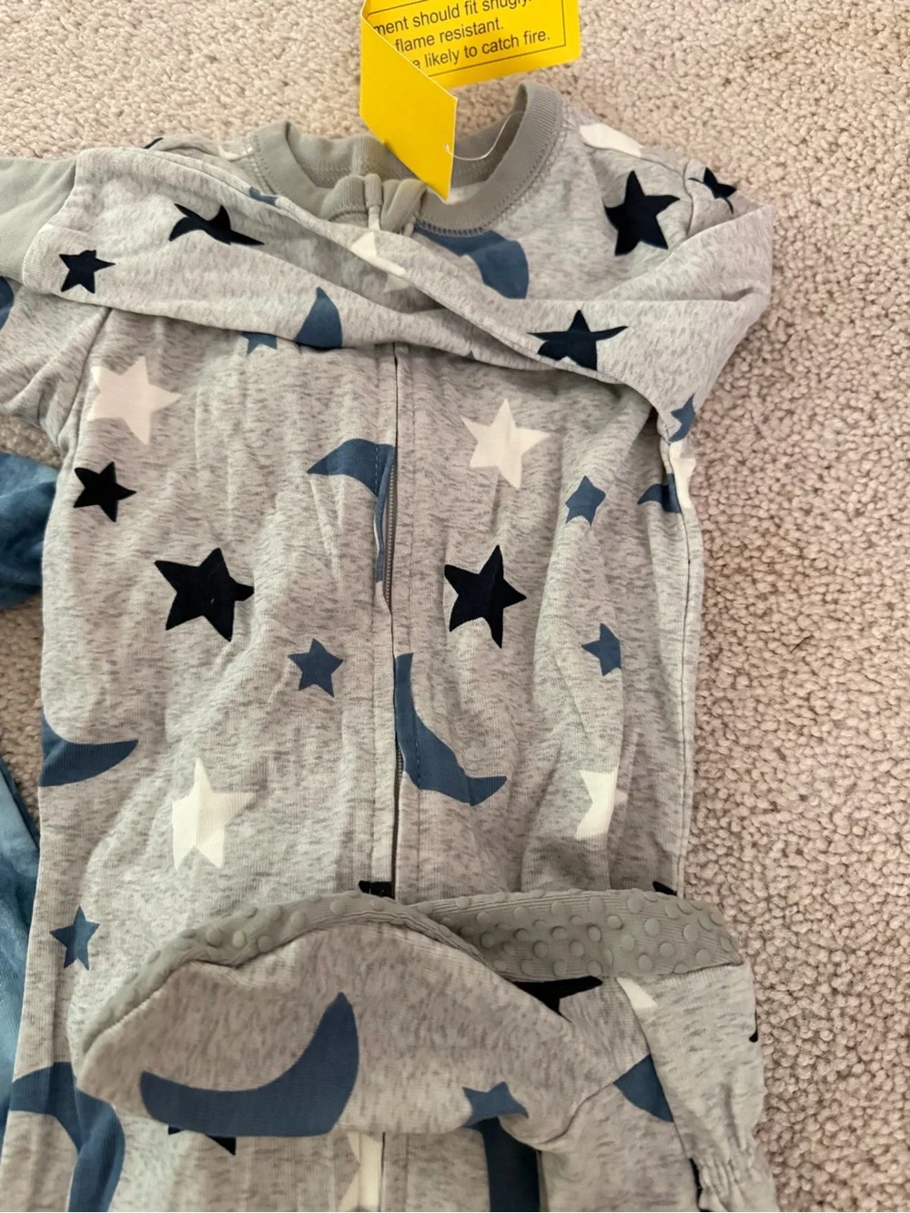 Old Navy 5t footie