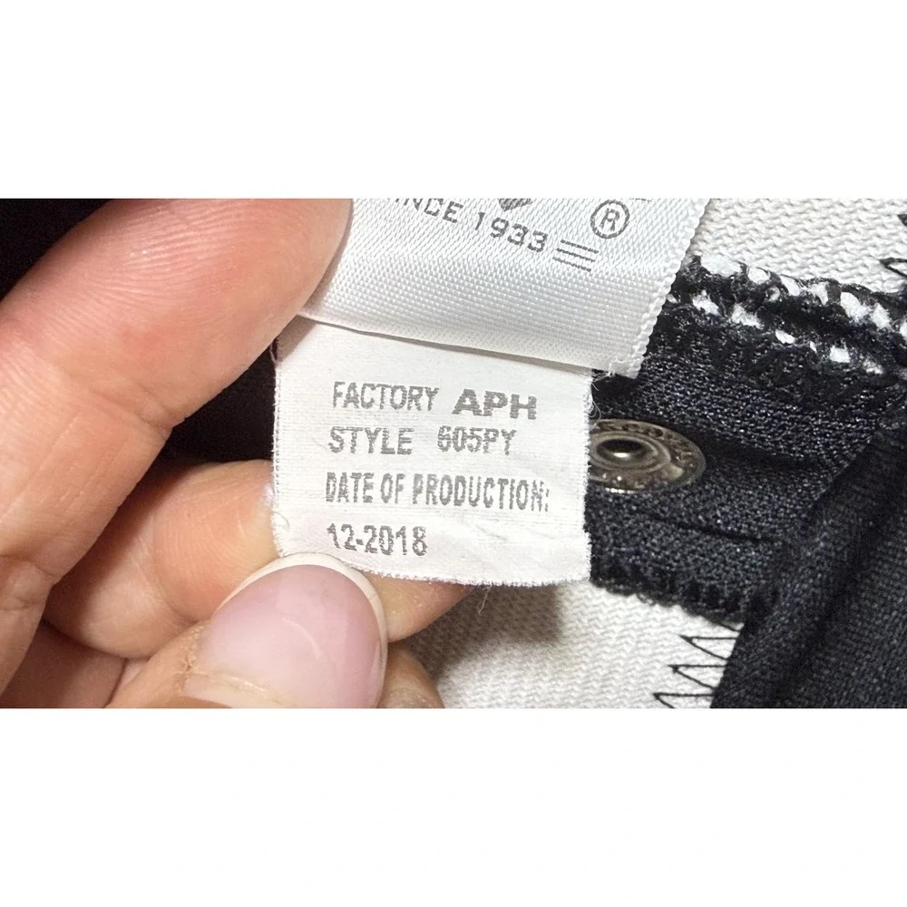 Alleson Athletic black small identifiers