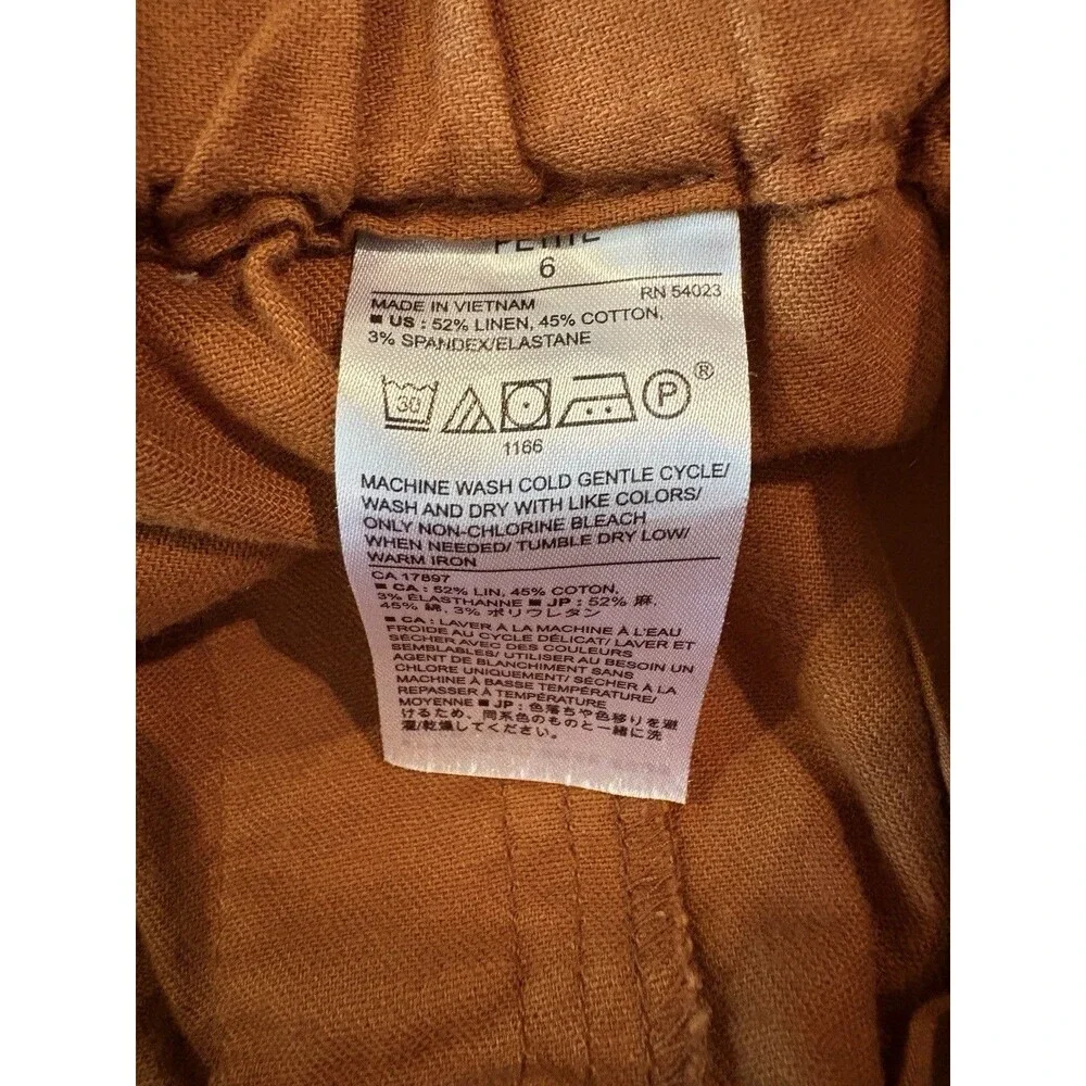 Banana Republic size petite