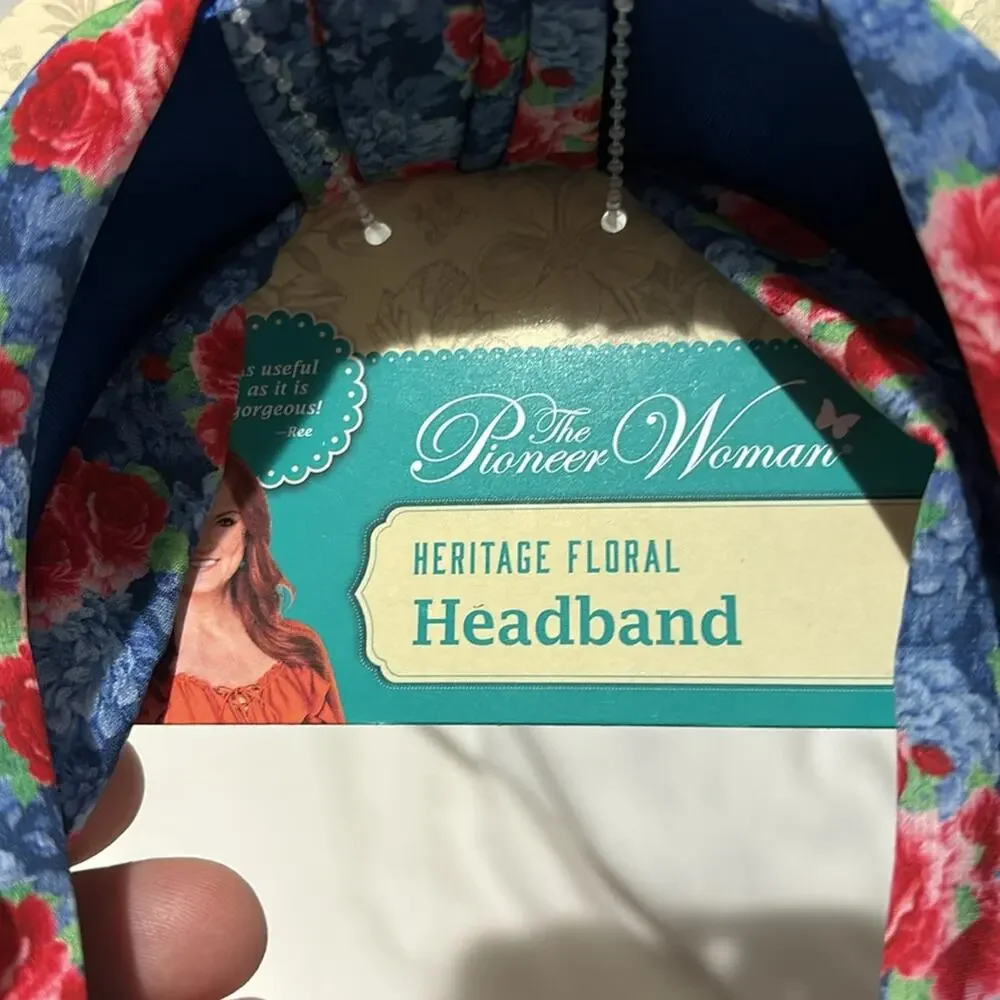 The Pioneer Woman wedding blue