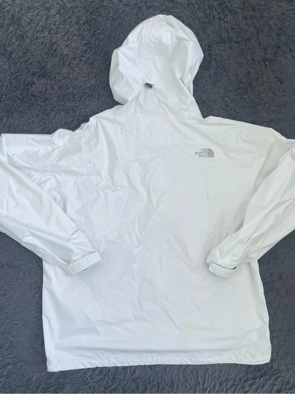 The North Face hyvent 25l white