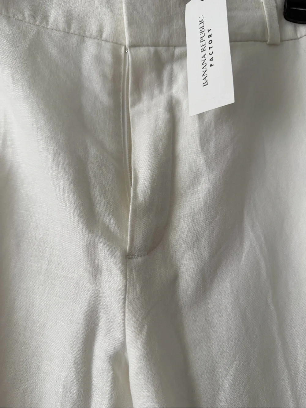 NWT Woman’s Banana Republic Cream Linen Pants