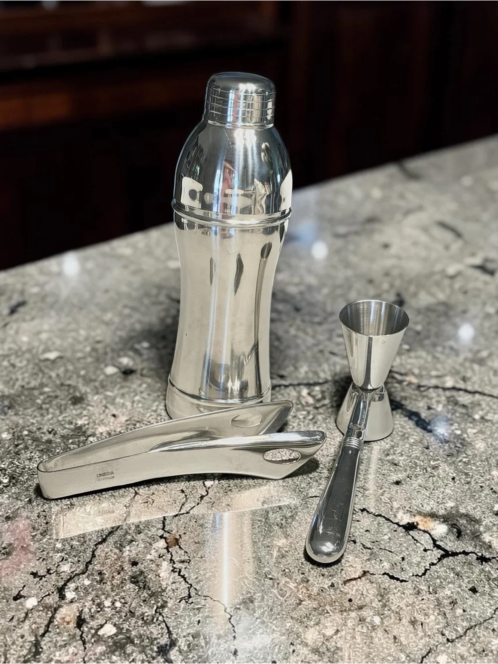Stainless Steel Oneida Cocktail Shaker Set - Silver