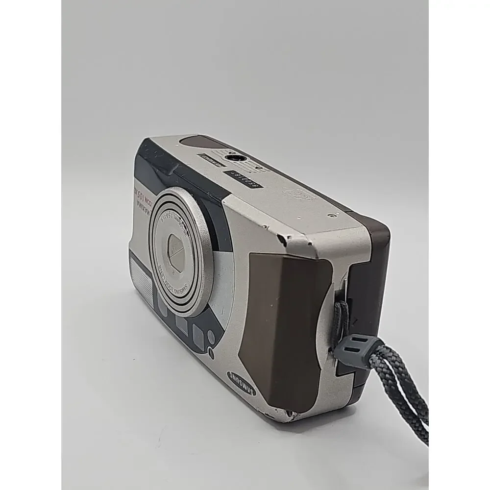 Samsung powers case scrapes
