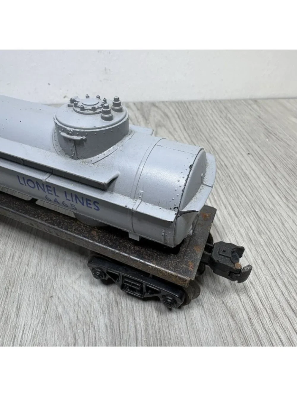 Lionel item description