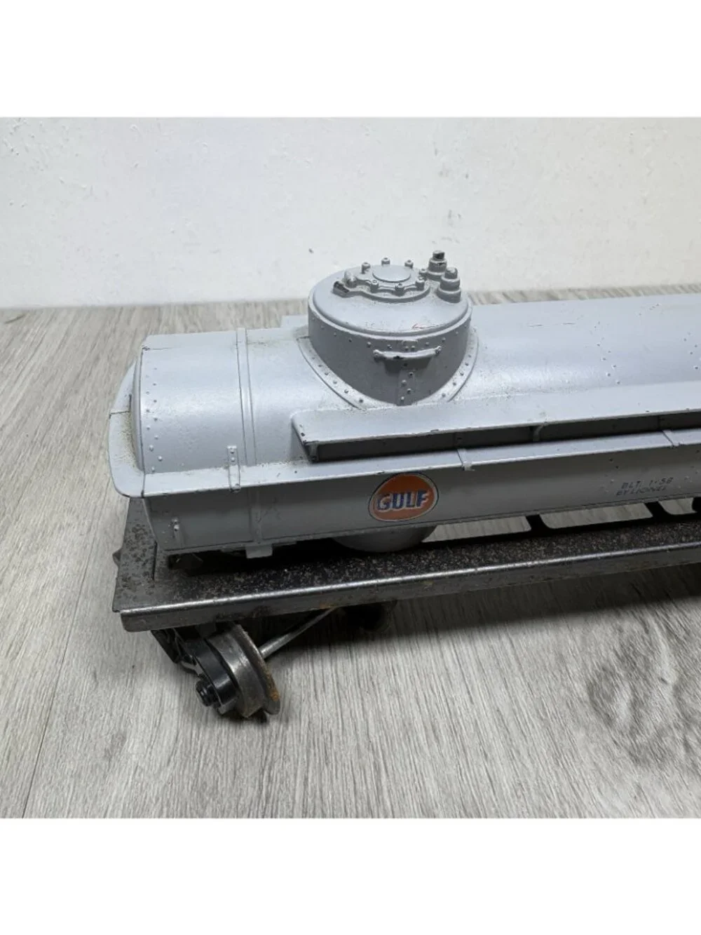 Lionel item description
