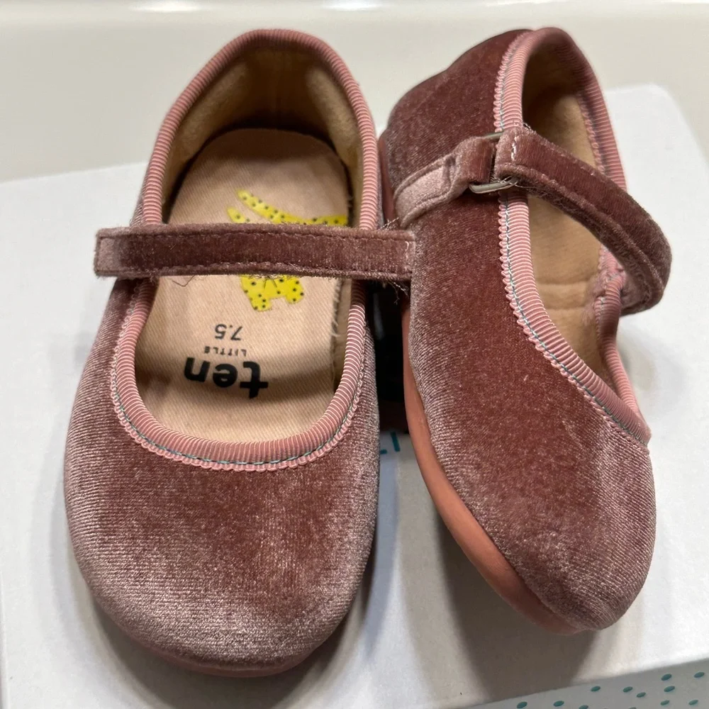 Ten Little shoes jane