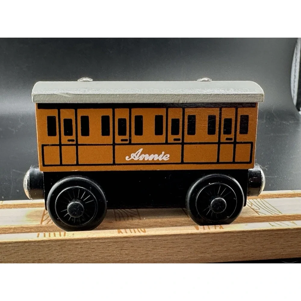 Thomas & Friends annie passenger