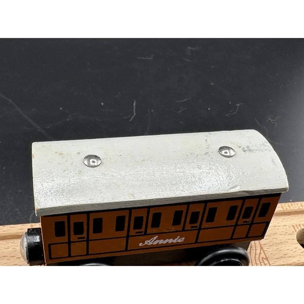 Thomas & Friends annie passenger