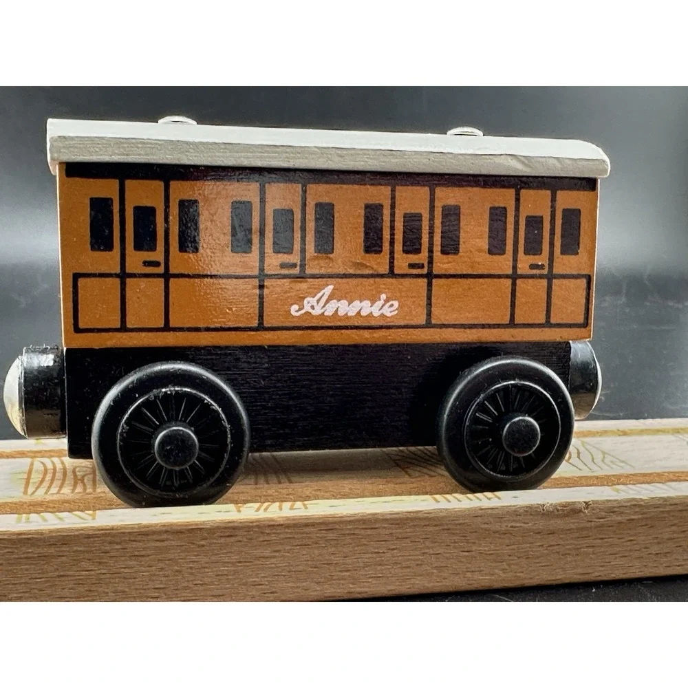 Thomas & Friends annie passenger