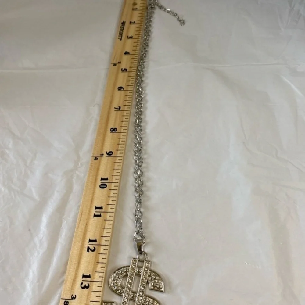 unbranded inlaid crystal