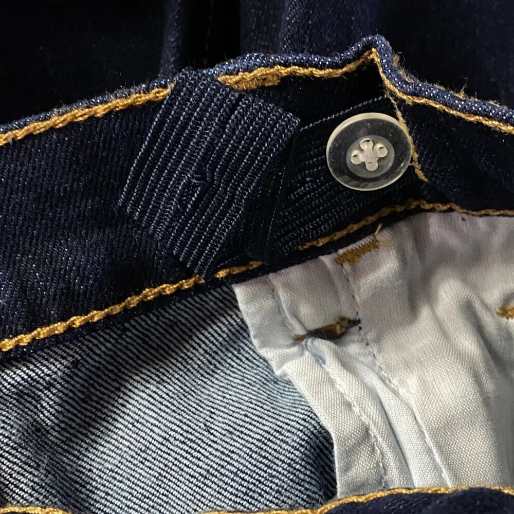 GAP ships waist husky