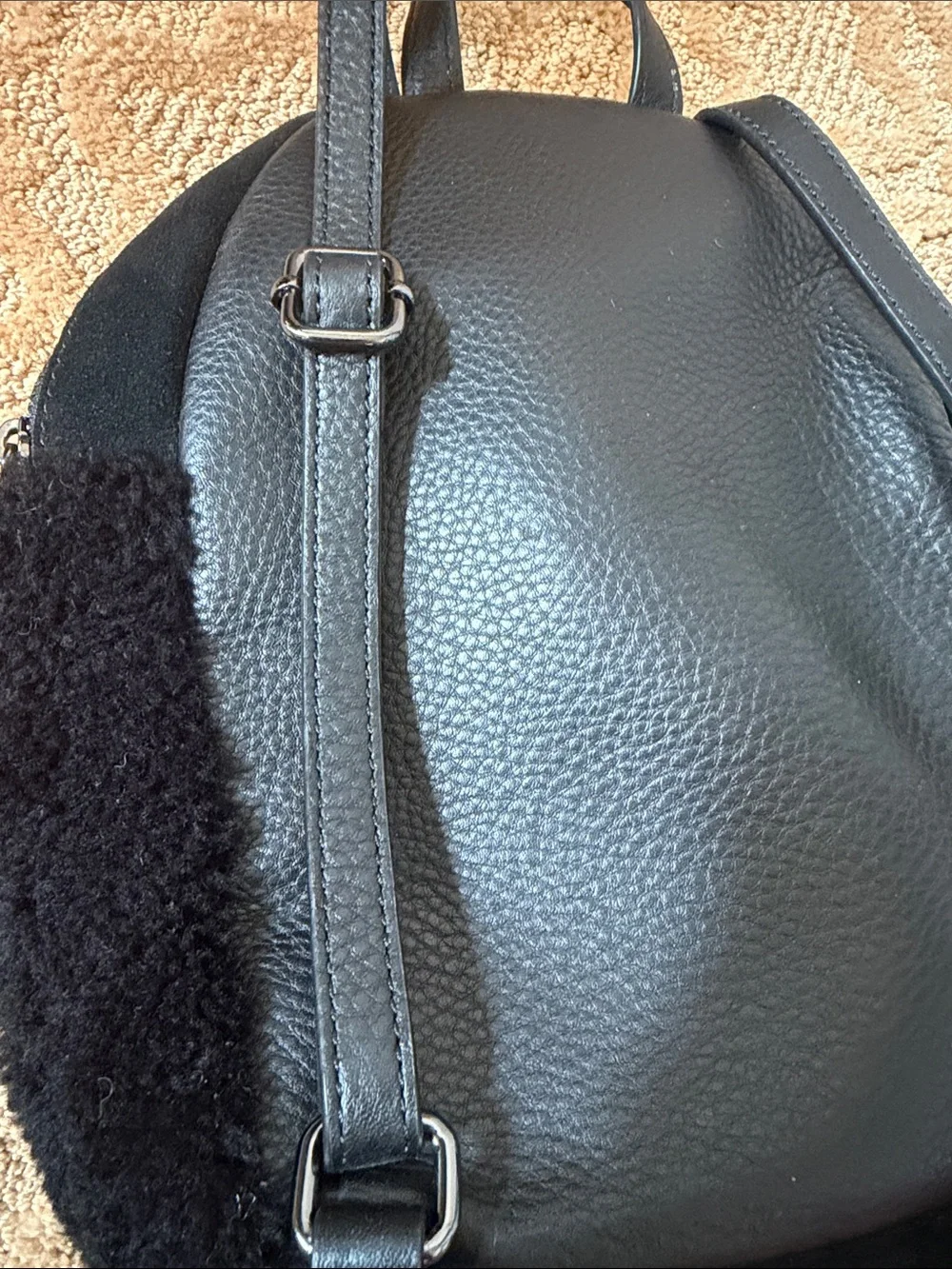 UGG logo shearling