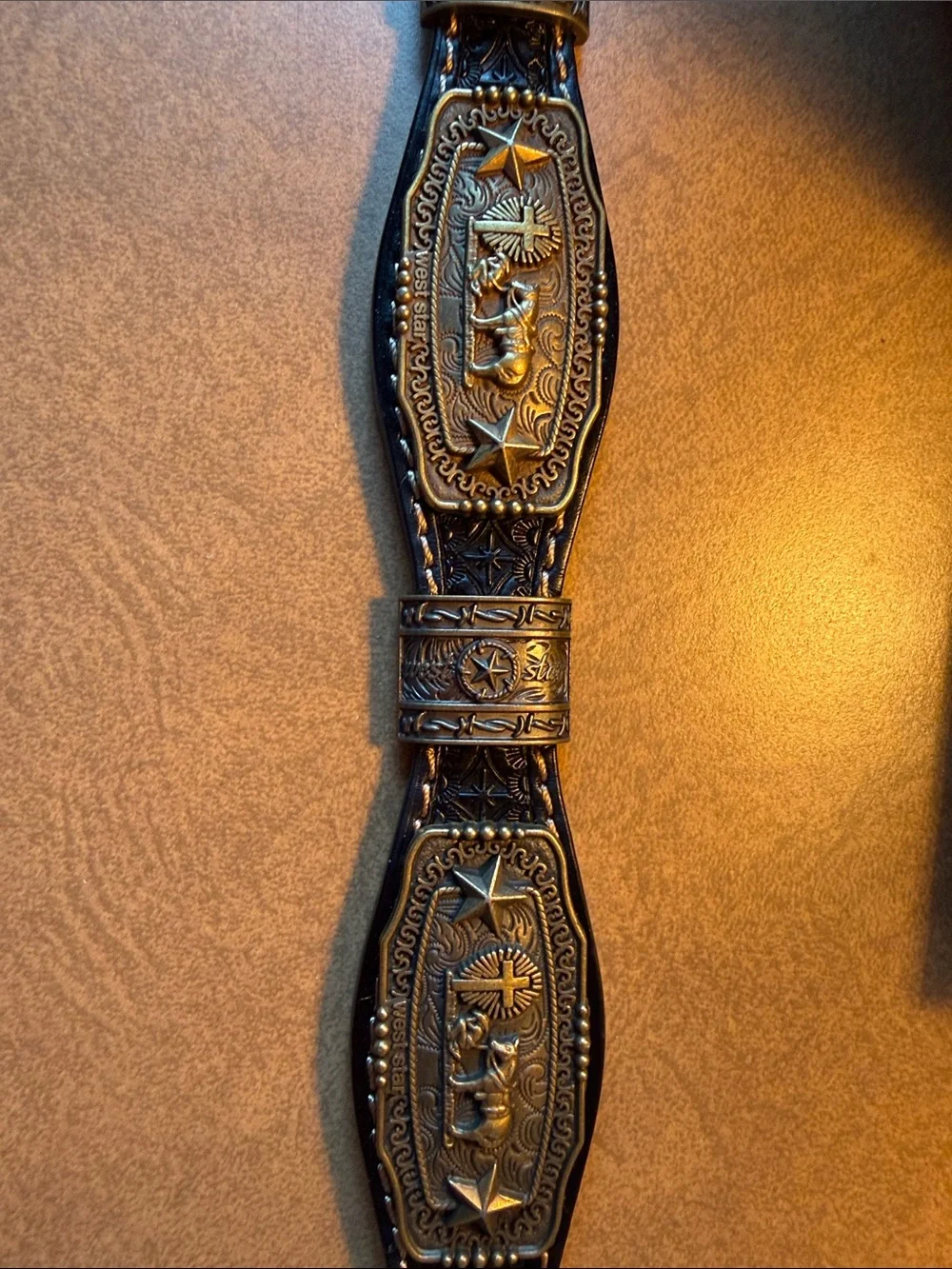 West Star Texas inspired stylish praying