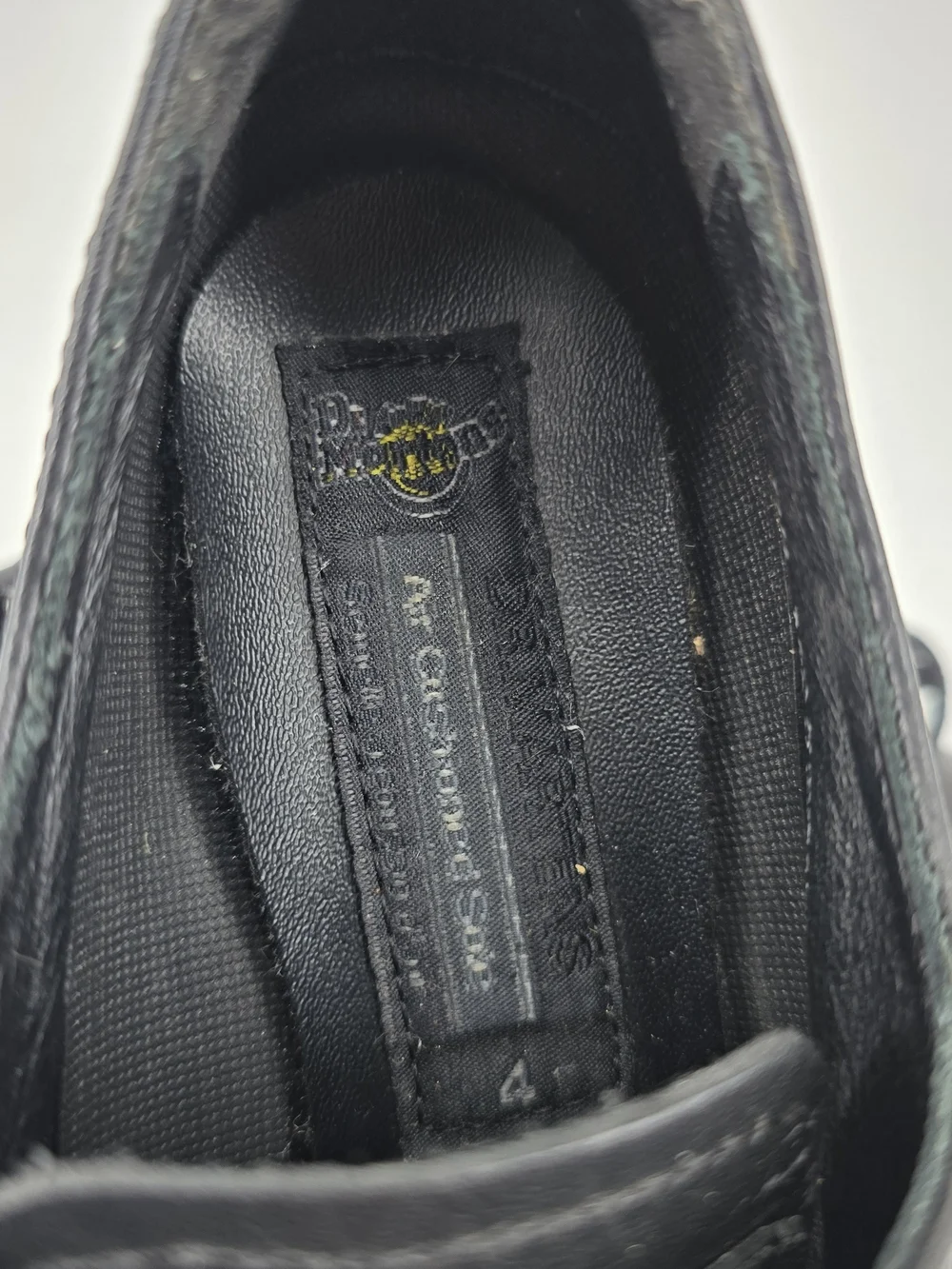 Dr. Martens nos dead