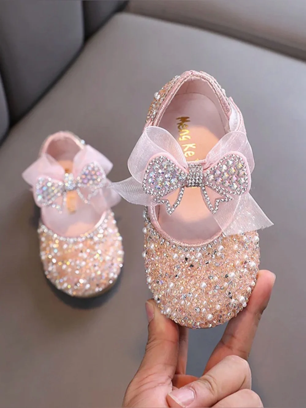 Sparkling Pink Bow Baby Walker Shoes size 6c