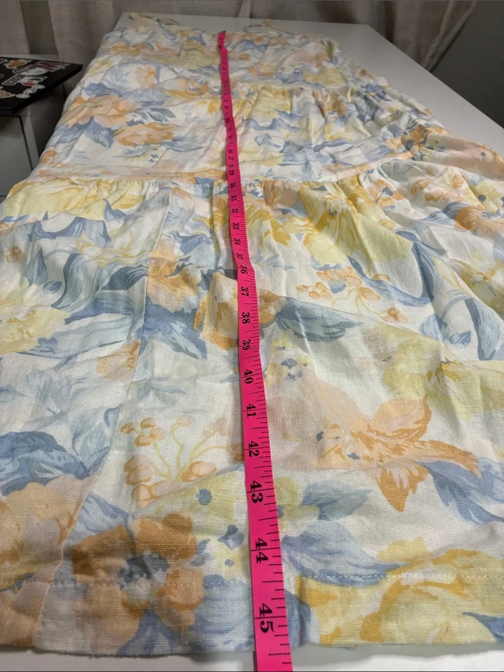 Abercrombie & Fitch adjustable base weather
