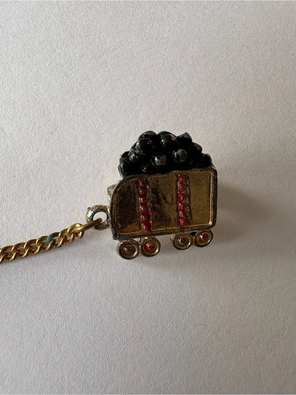 Source Unknown enamel short chain