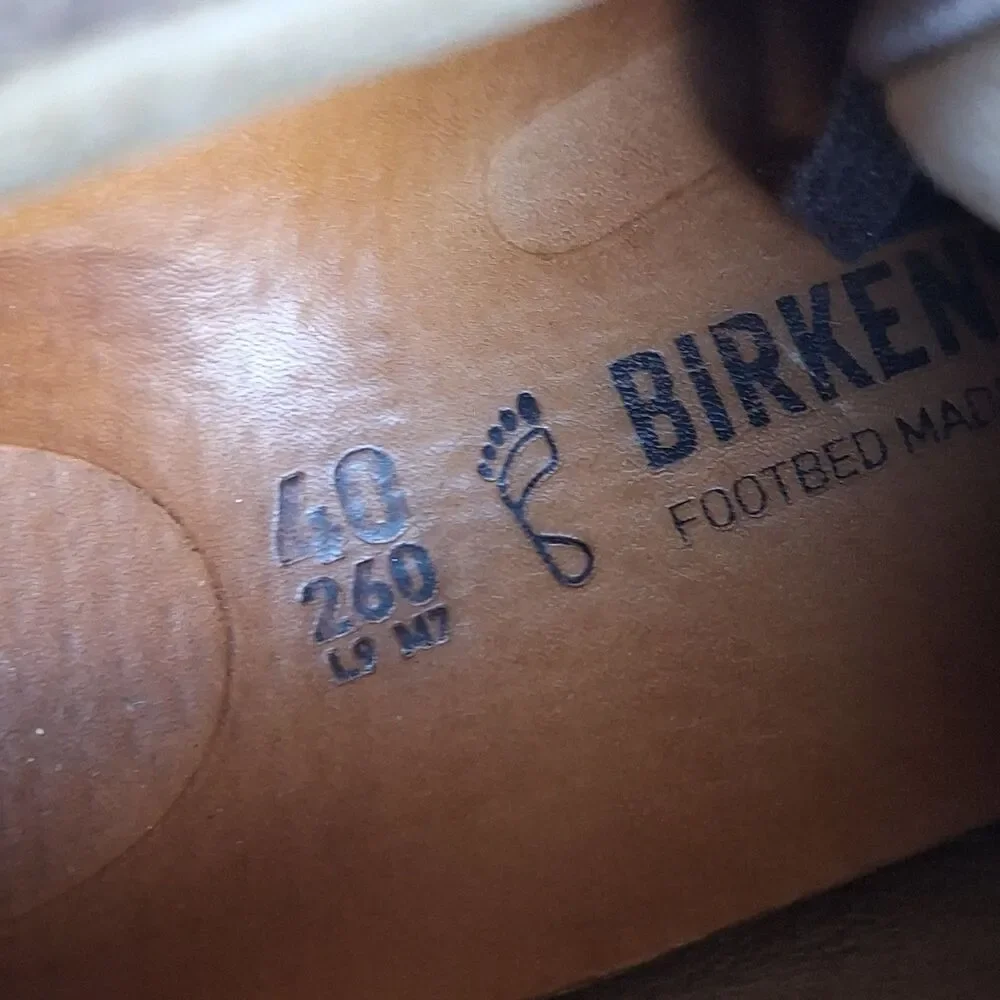 Birkenstock round wear