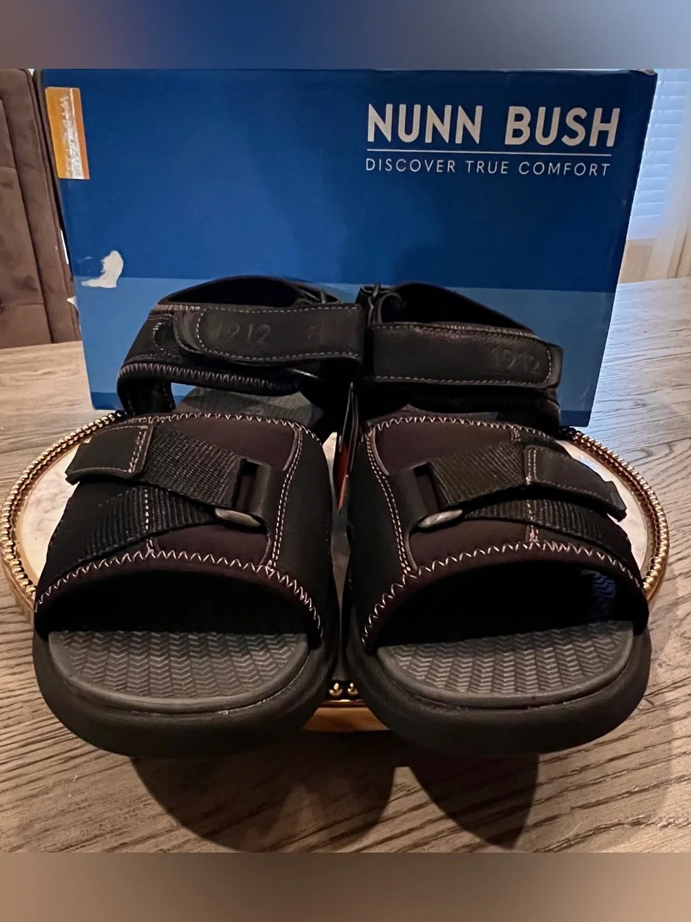 Nunn Bush active those strap