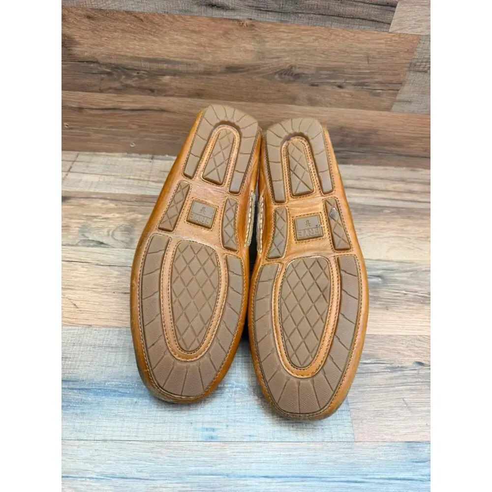 Frye product details