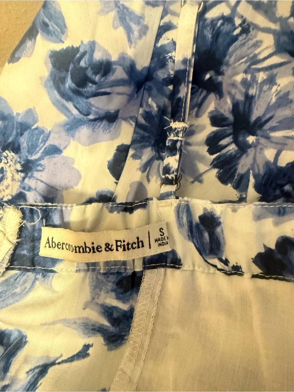 Abercrombie & Fitch stunning abercrombie