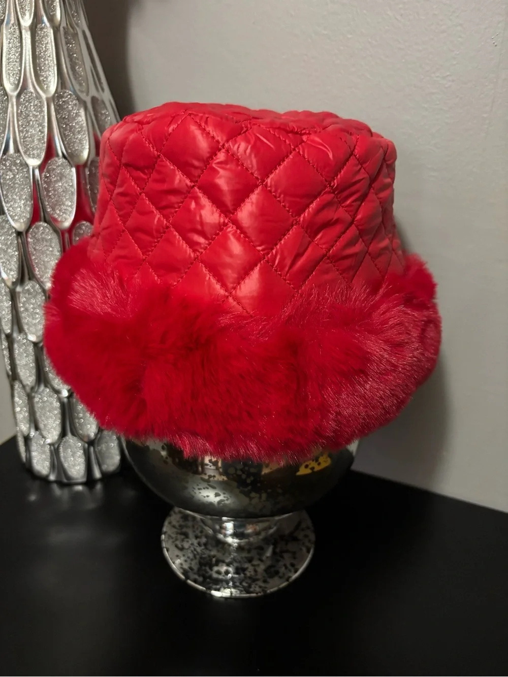 Quilted Red Faux Fur Trim Bucket Hat