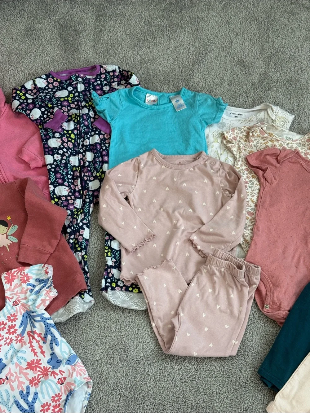 N/A baby clothing