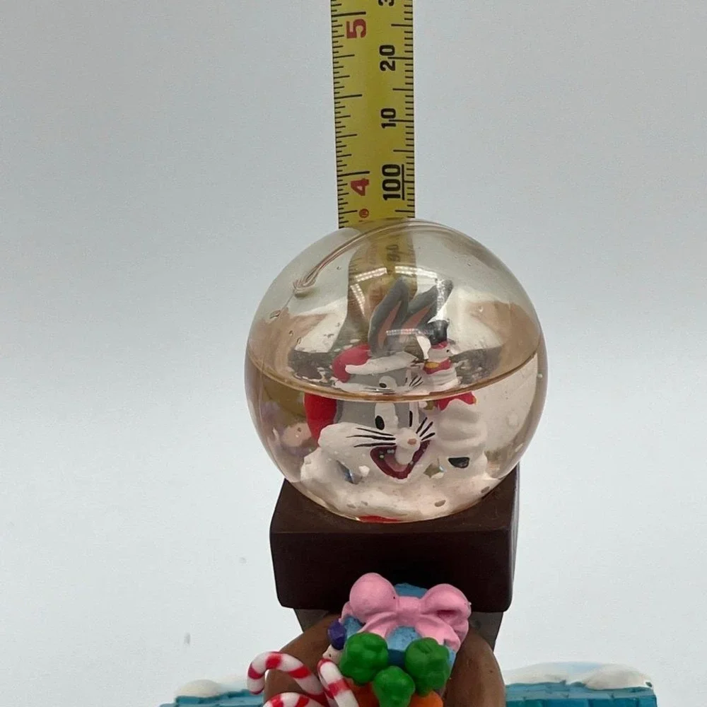 Looney Tunes Mania pre owned