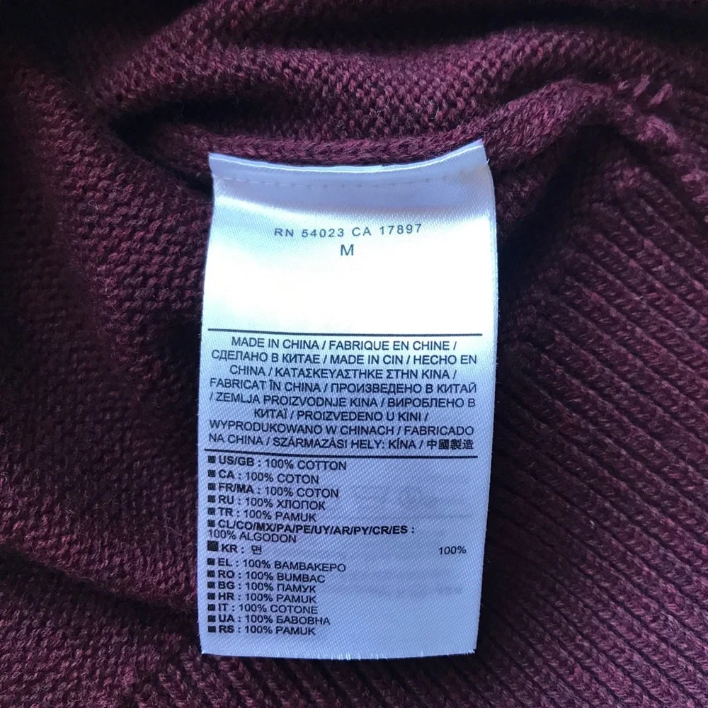Banana Republic button layering