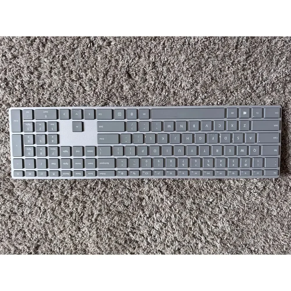 Microsoft Surface Bluetooth Keyboard Gray Full Size Wireless Tested Working