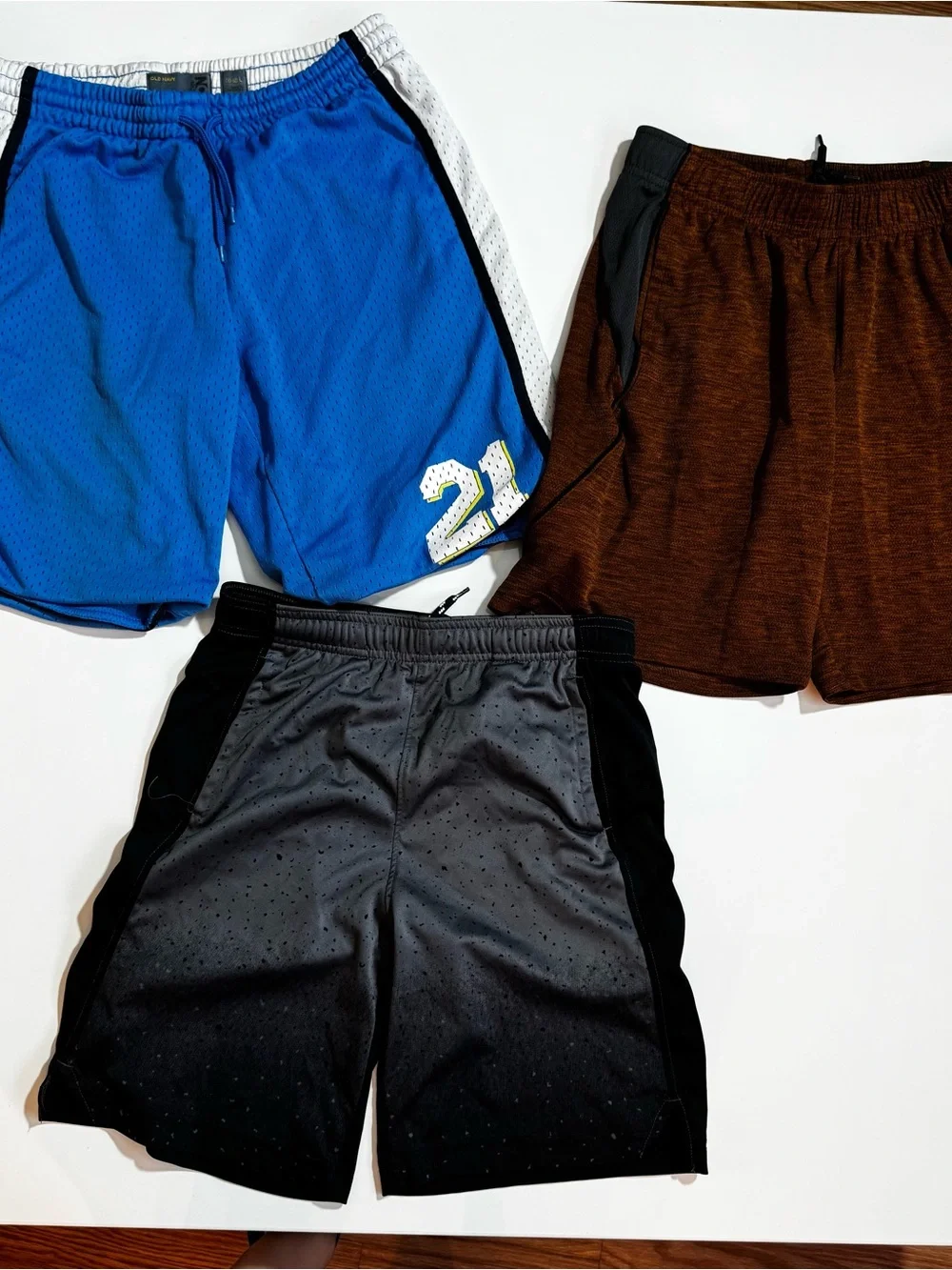Old Navy pictures wear boys