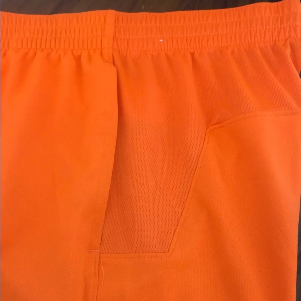 Nike athletic fit waistband