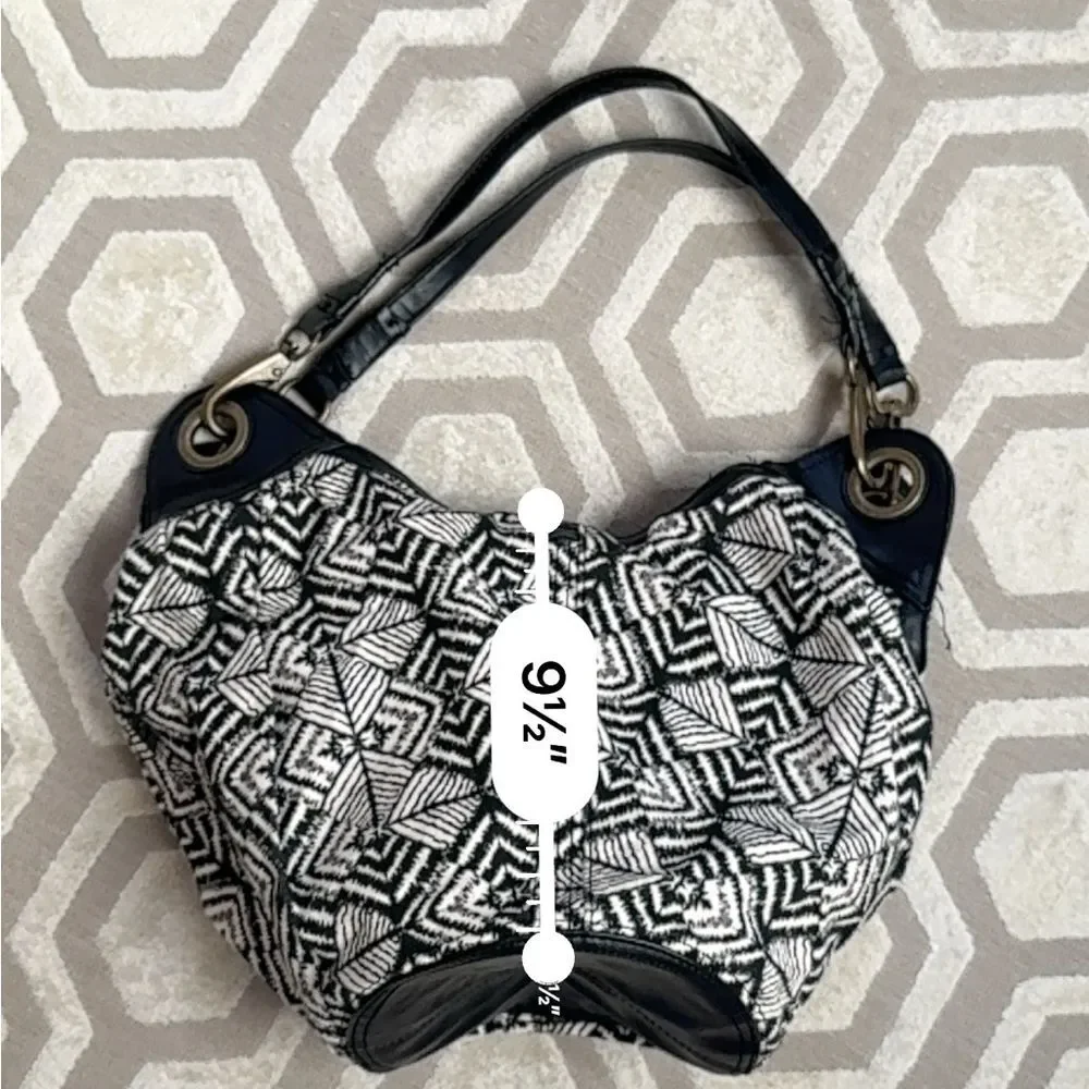 Lucky Brand 7bin pocket tassel