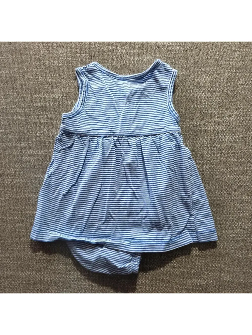 Carters features cotton