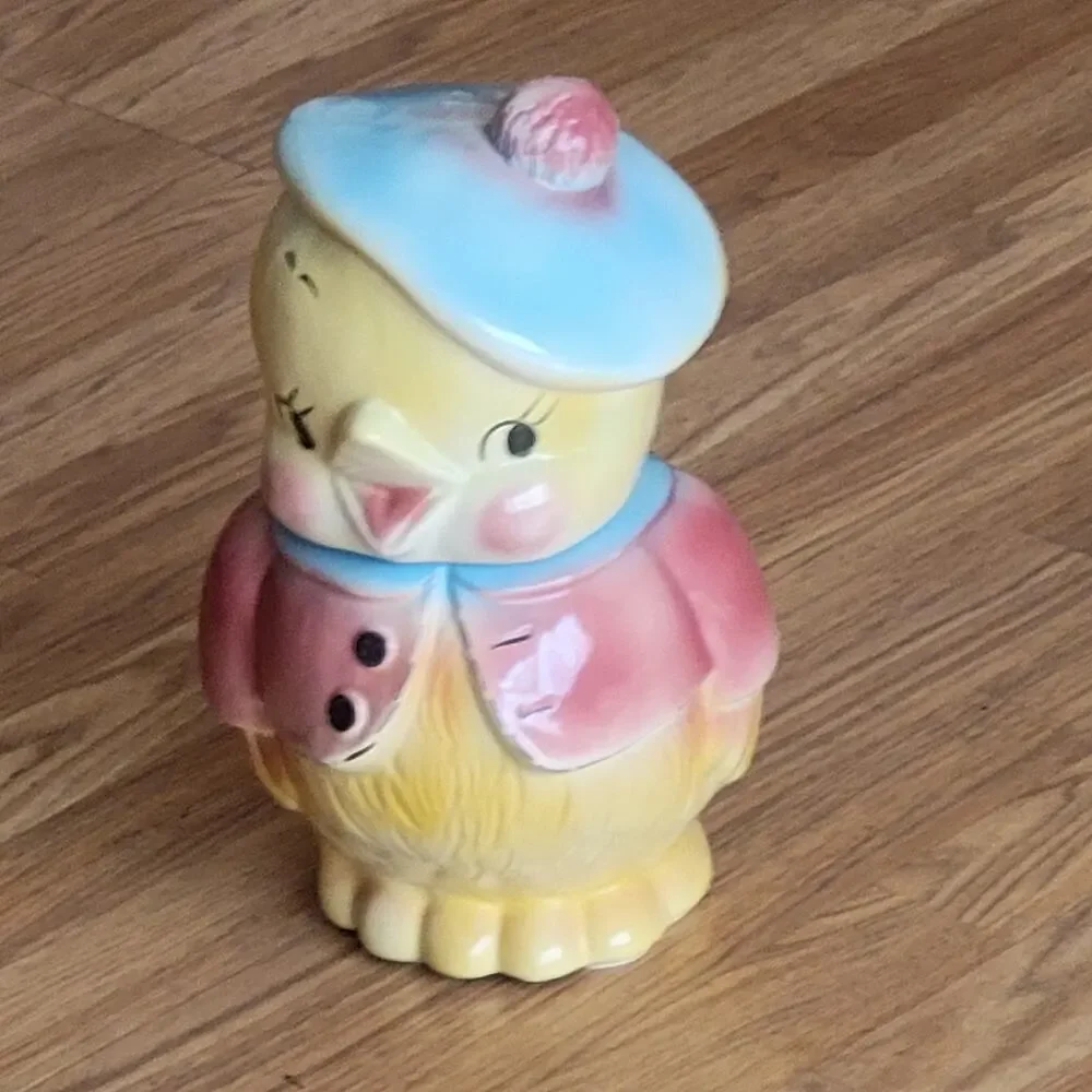 Vintage jar adorable