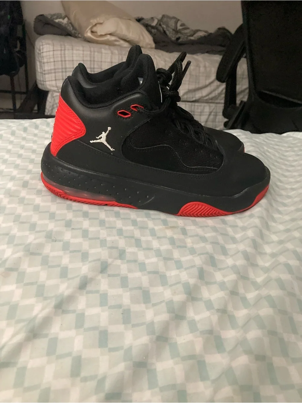 Jordan classic accents youth
