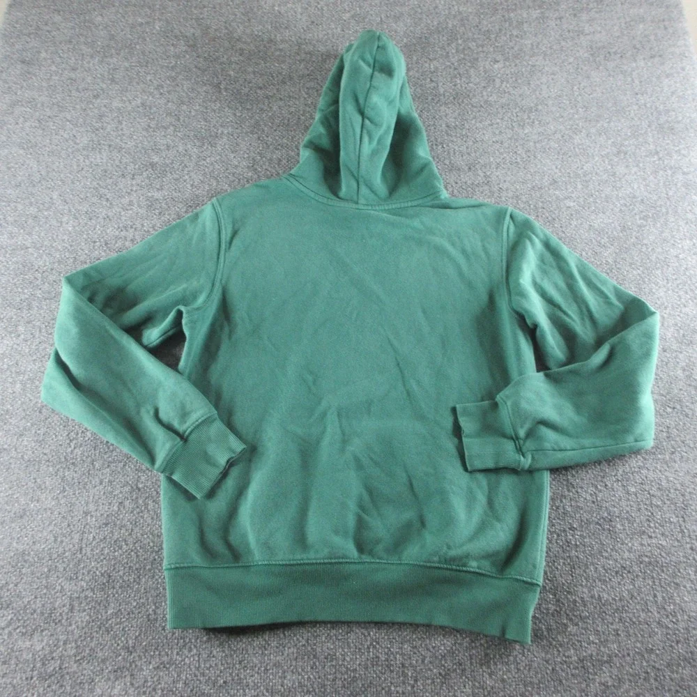 The North Face shows face