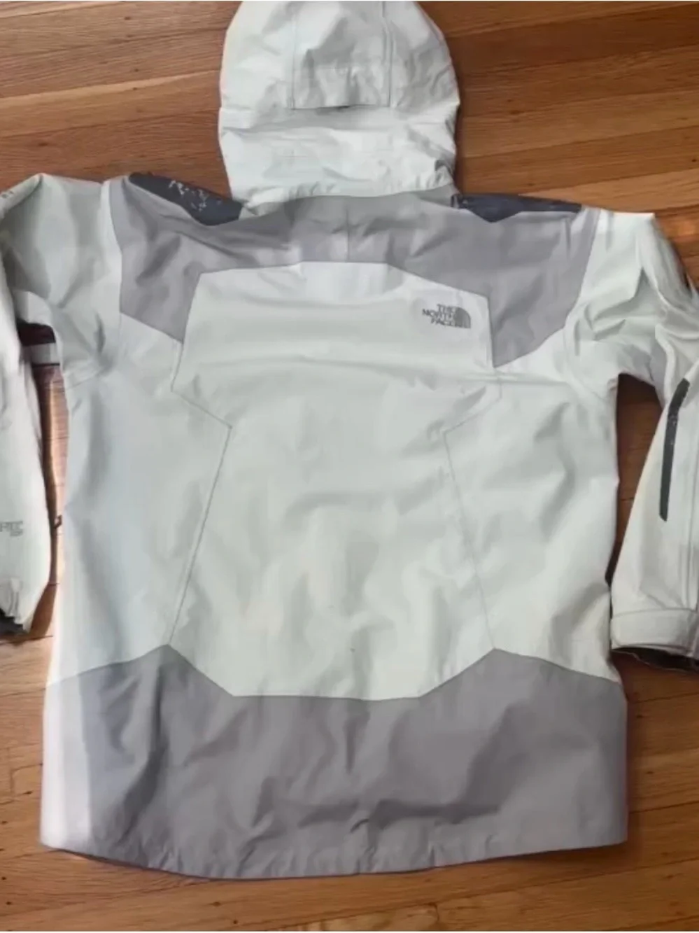 The North Face common 29
